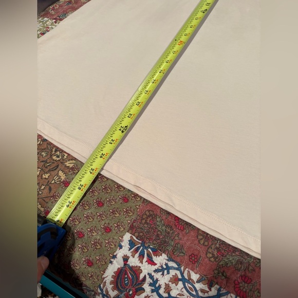 All Saints Kay Short Split Sleeve Tee in Blush Light Pink - Picture 8 of 13